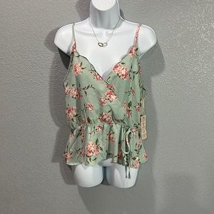 NWT iris Basic tank top